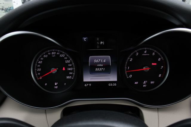 Used 2016 Mercedes-Benz C 300 4MATIC Sedan image 10