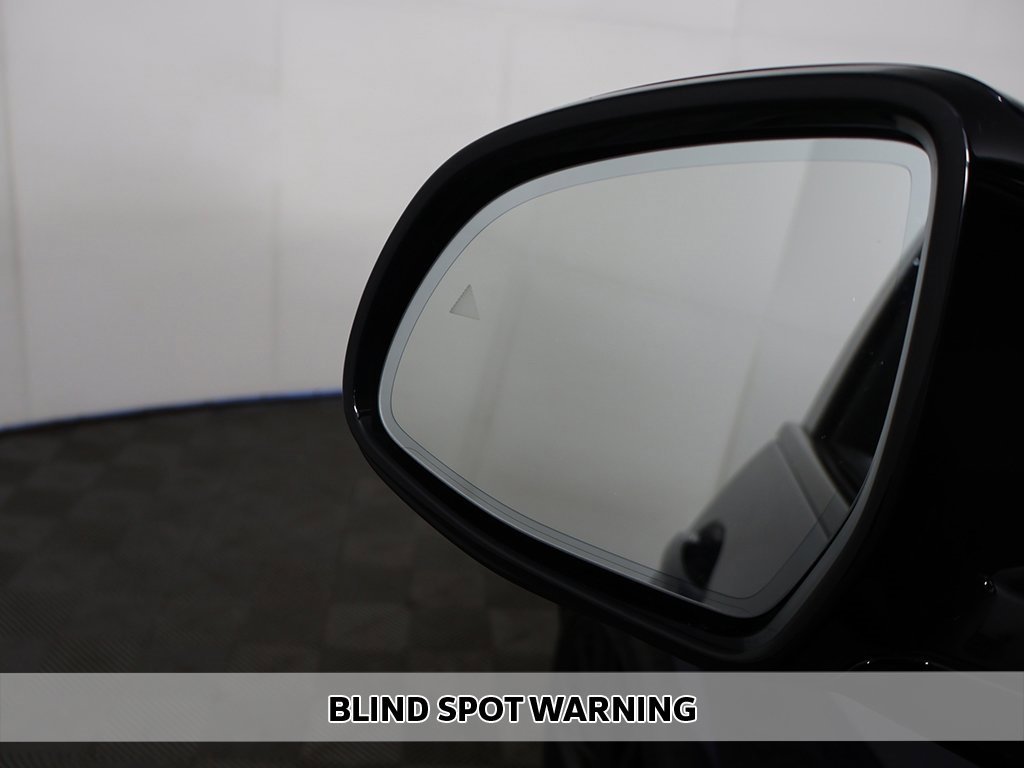 Used 2021 BMW X5 M50i w/ Premium Package image 6