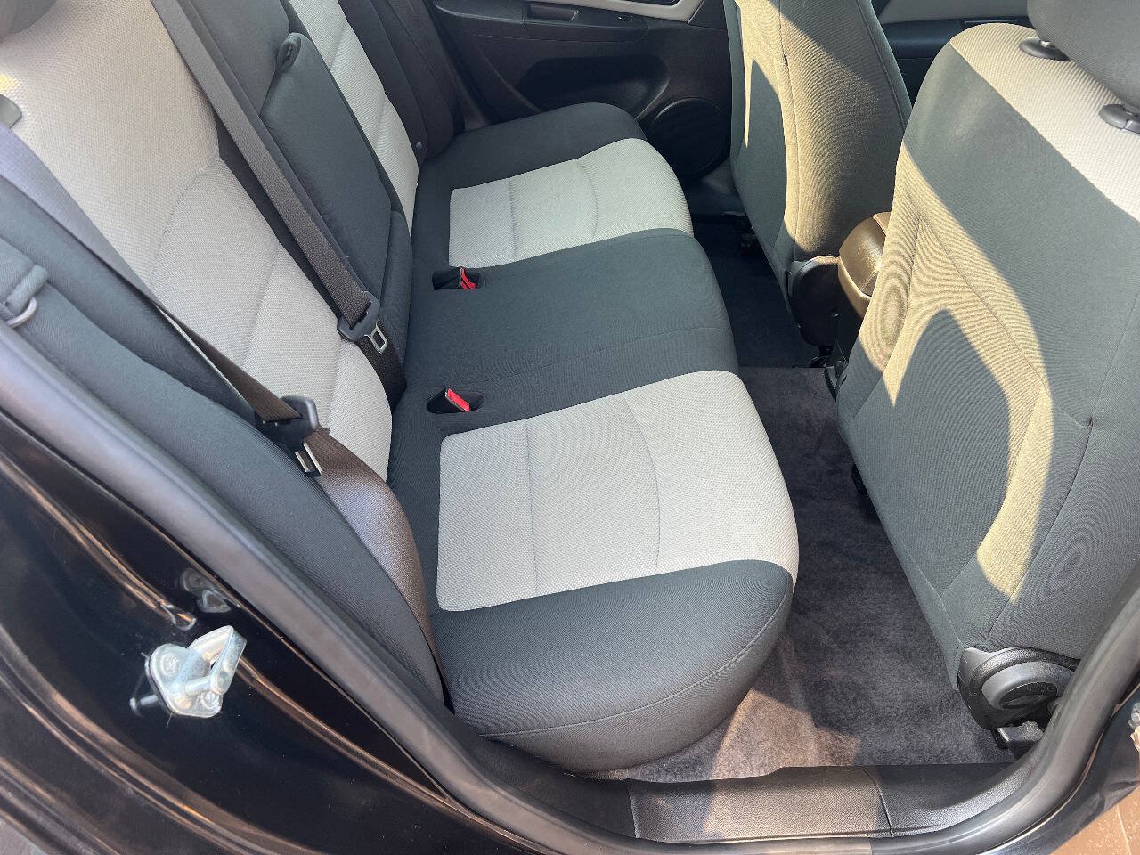 Used 2012 Chevrolet Cruze LS w/ Connectivity Package FWD image 22