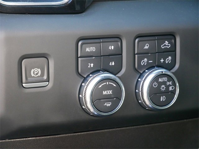 Used 2024 GMC Sierra 2500 Denali image 17