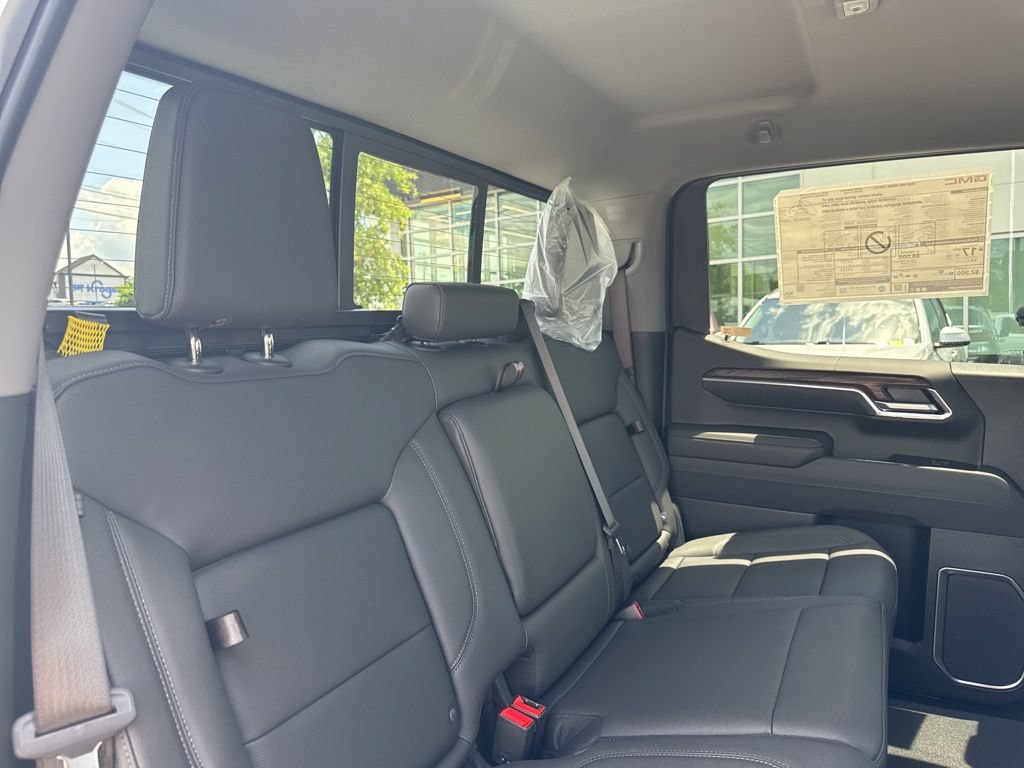 New 2026 GMC Sierra 1500 SLT w/ SLT Premium Package AWD/4WD image 28