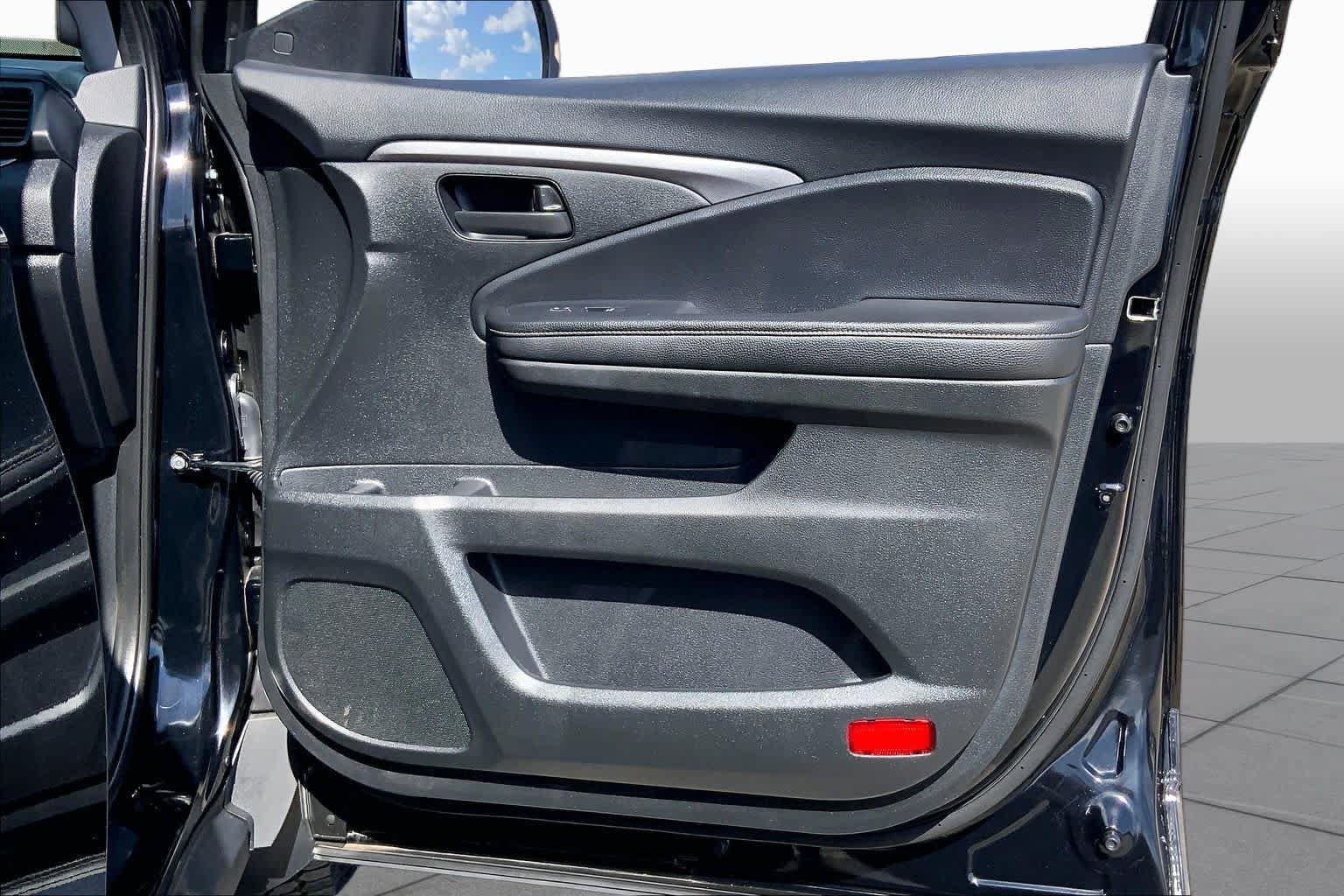 Used 2025 Honda Ridgeline Sport+ image 22