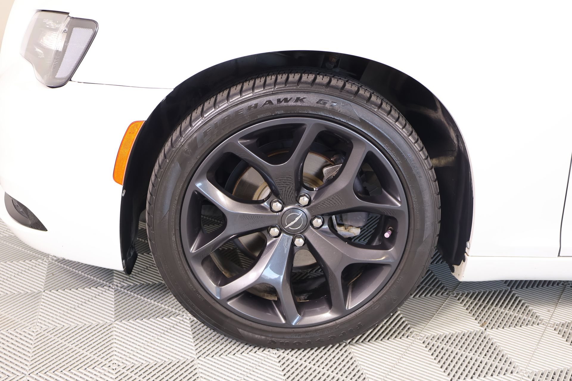 Used 2021 Chrysler 300 Touring w/ Sport Appearance Package RWD image 16