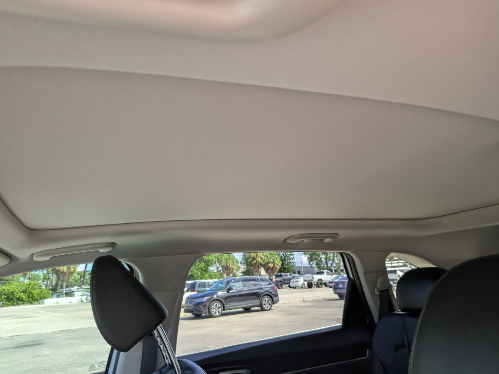 Certified 2026 Kia Sorento S w/ S Panoramic Sunroof Package FWD image 21