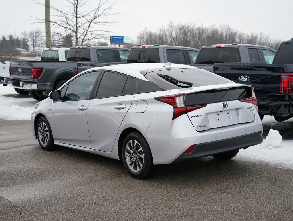Used 2019 Toyota Prius XLE image 7