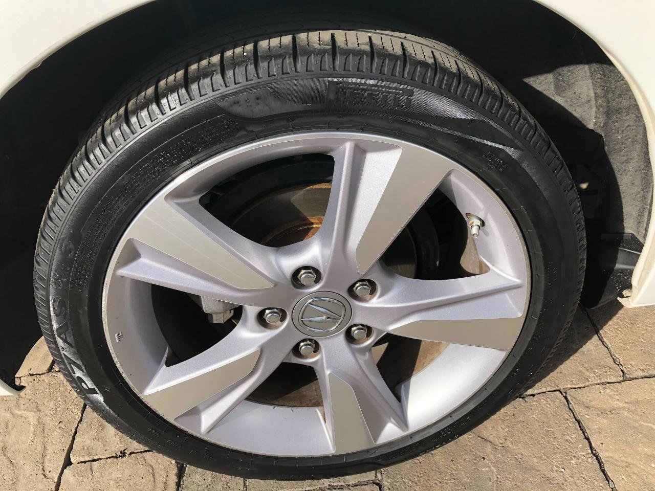 Used 2015 Acura ILX 5-Spd AT image 9