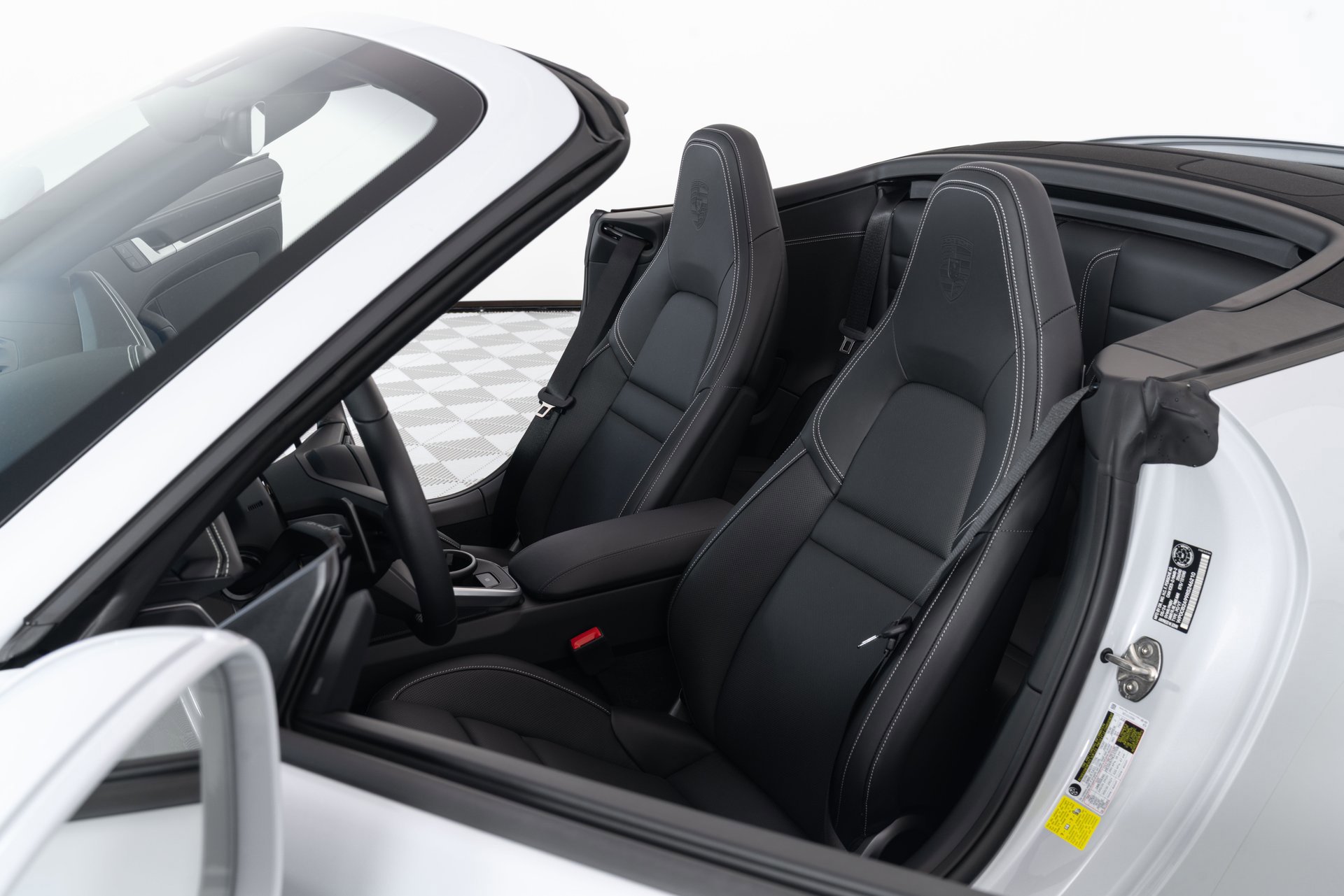 Used 2024 Porsche 911 Carrera 4S image 15