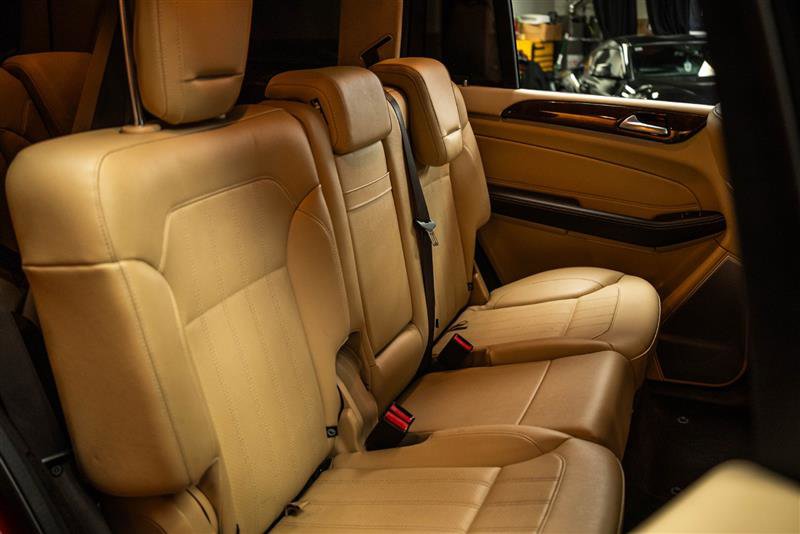 Used 2018 Mercedes-Benz GLS 450 4MATIC image 13