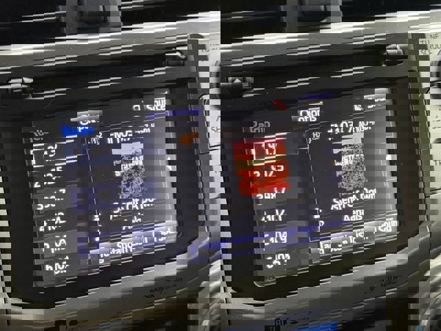 Used 2018 Toyota 4Runner Limited AWD/4WD image 19