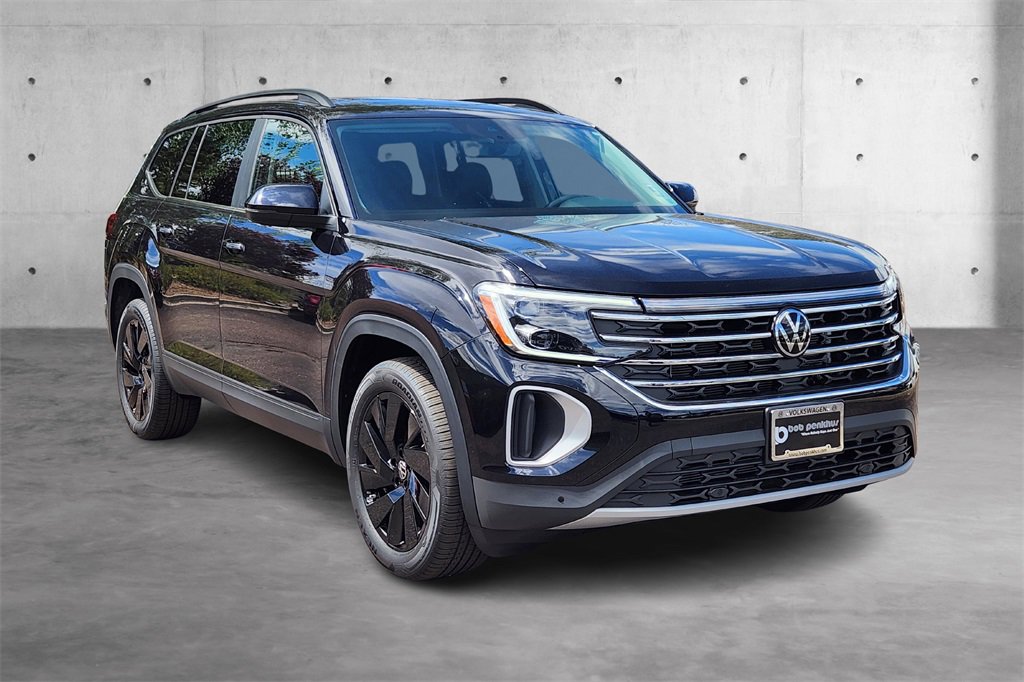 New 2025 Volkswagen Atlas SE