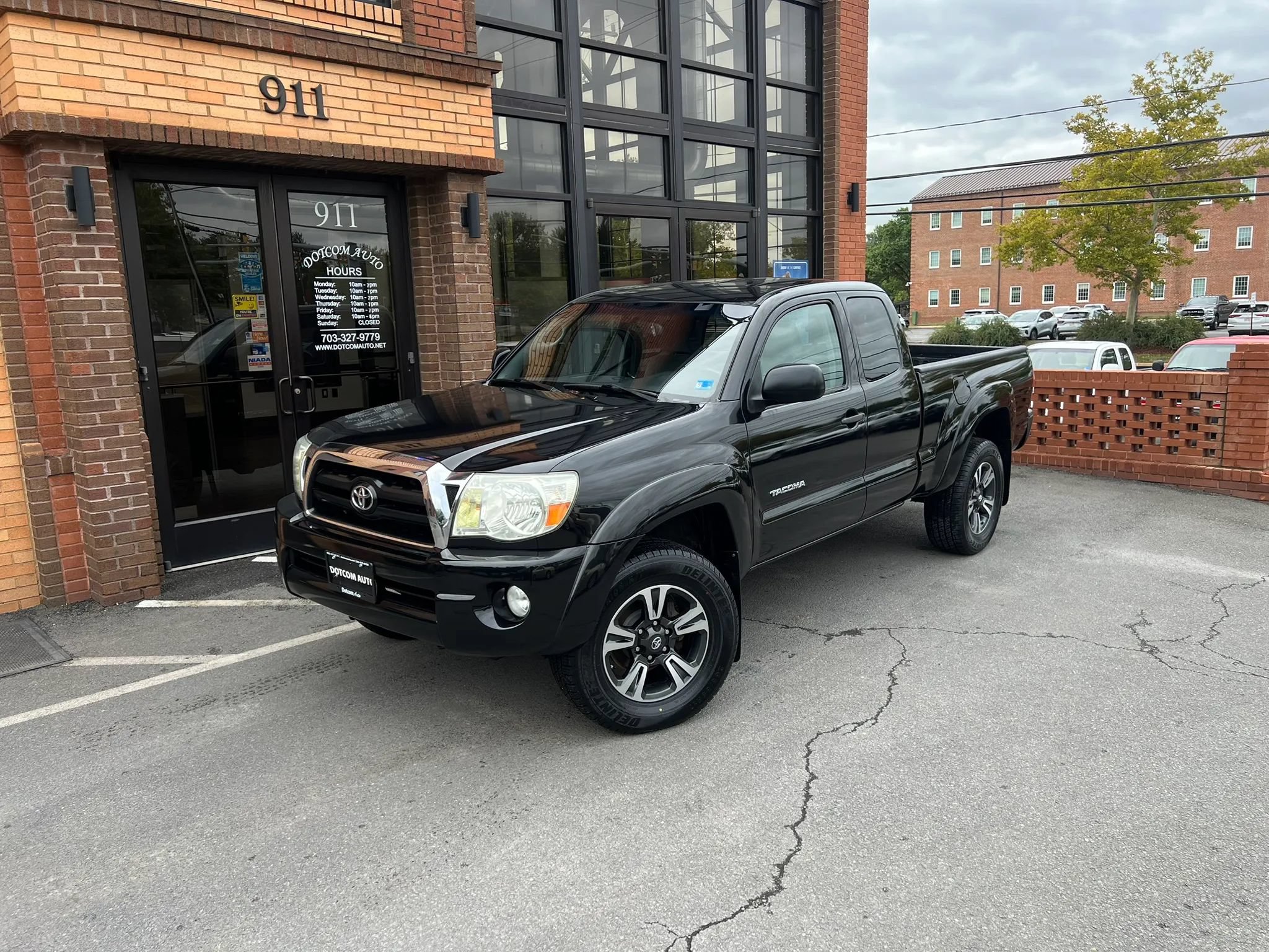 Used 2008 Toyota Tacoma 4x4 Access Cab V6 image 1
