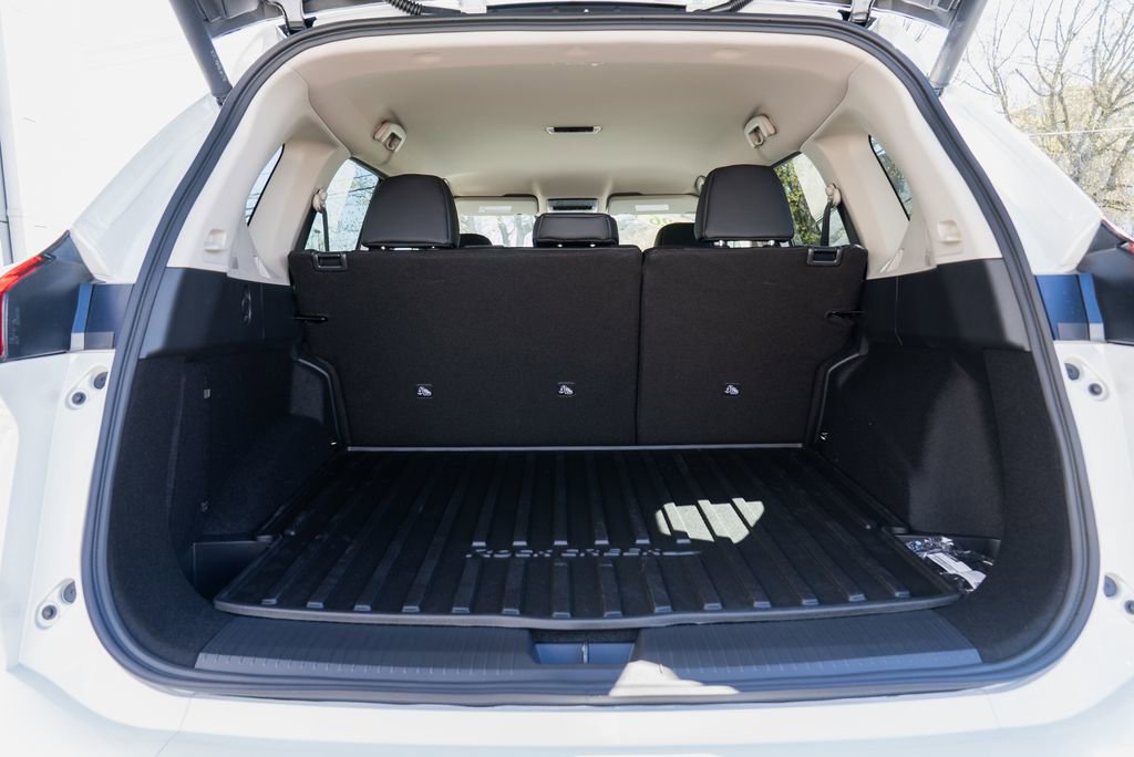 New 2026 Nissan Rogue SV AWD/4WD image 8