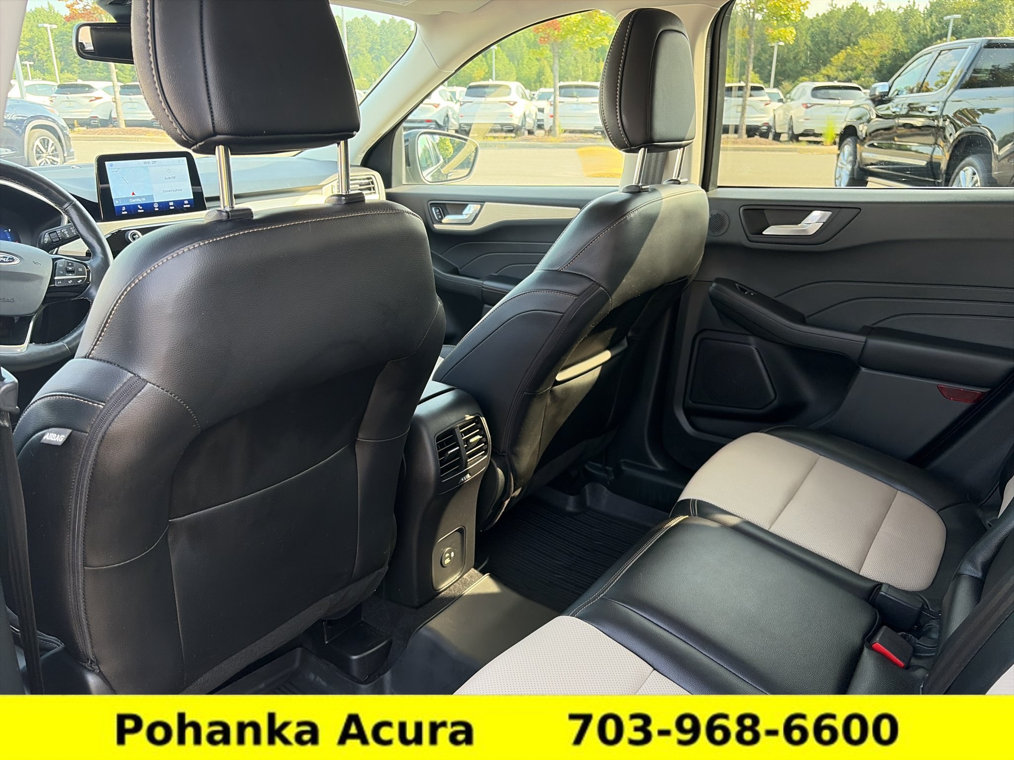 Used 2021 Ford Escape Titanium w/ Titanium Elite Package AWD/4WD image 23