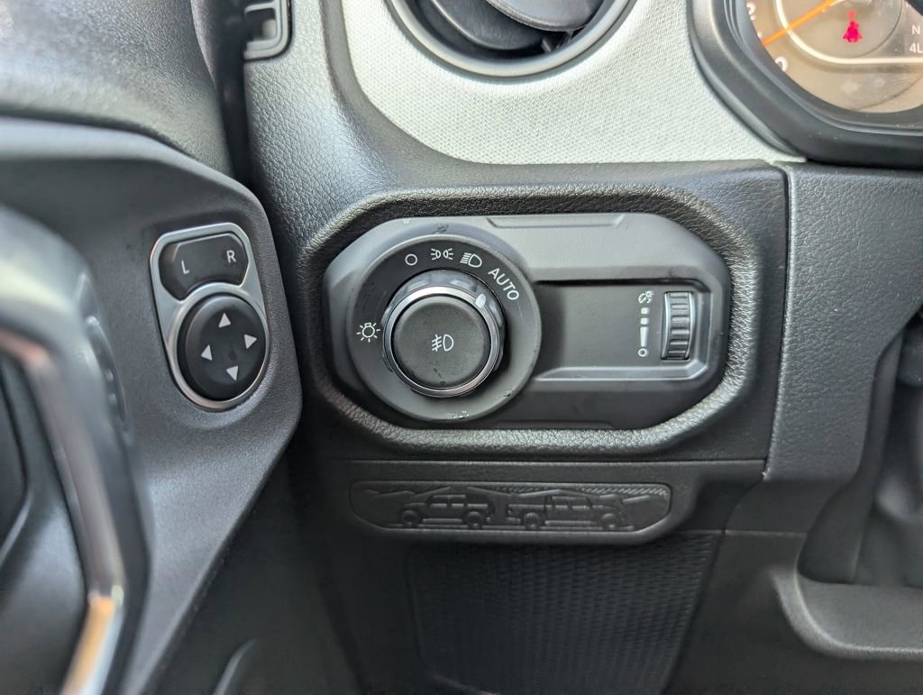 New 2026 Jeep Wrangler Sport S image 33