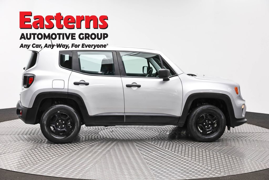 Used 2021 Jeep Renegade Sport image 4