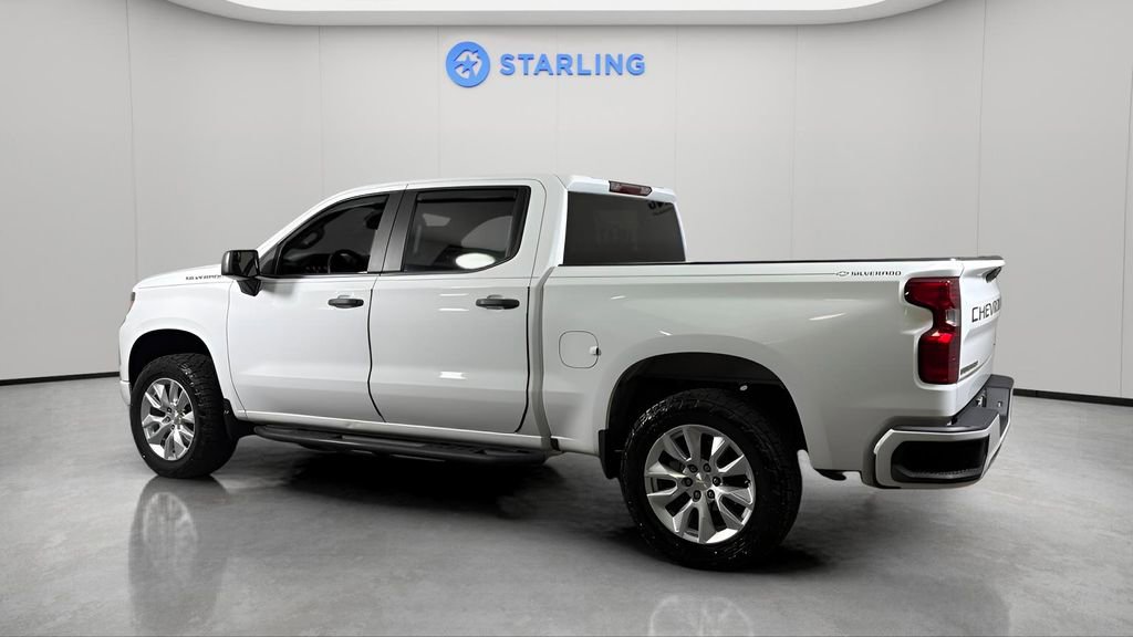 Used 2022 Chevrolet Silverado 1500 Custom RWD image 4