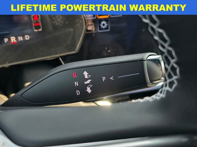 New 2025 Chevrolet Equinox EV LT image 29