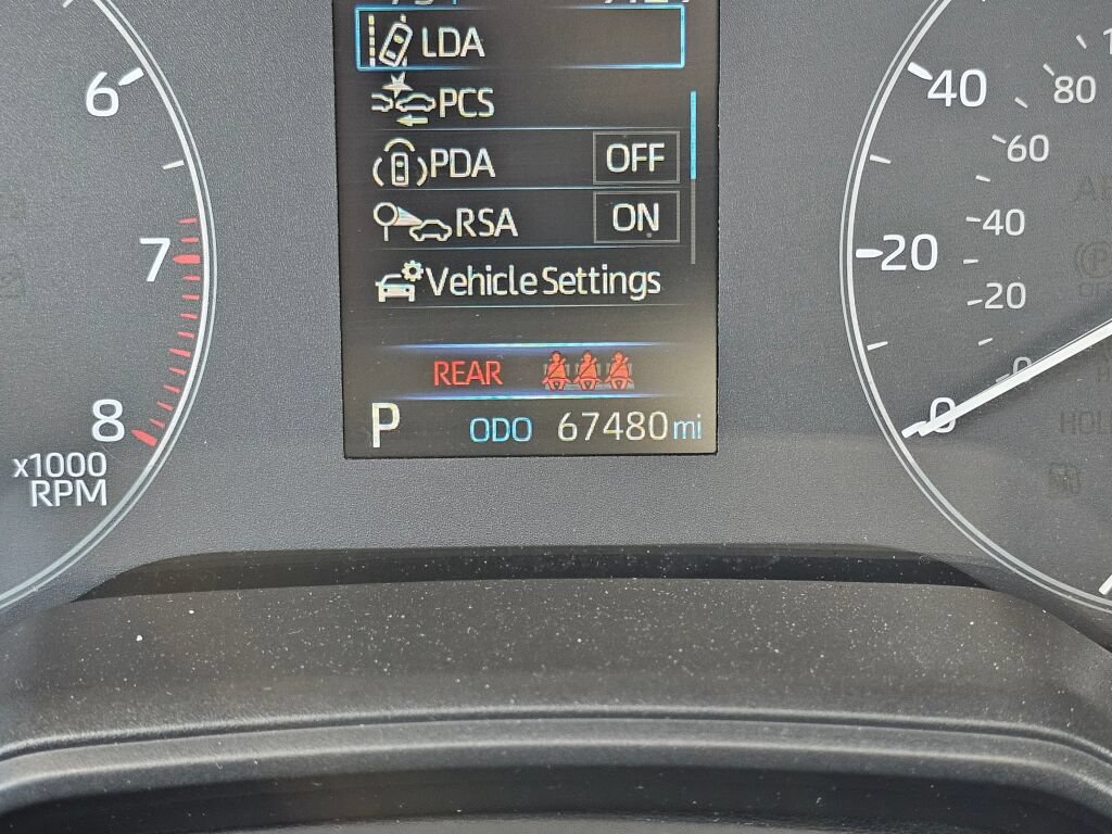 Used 2023 Toyota Corolla LE FWD image 18