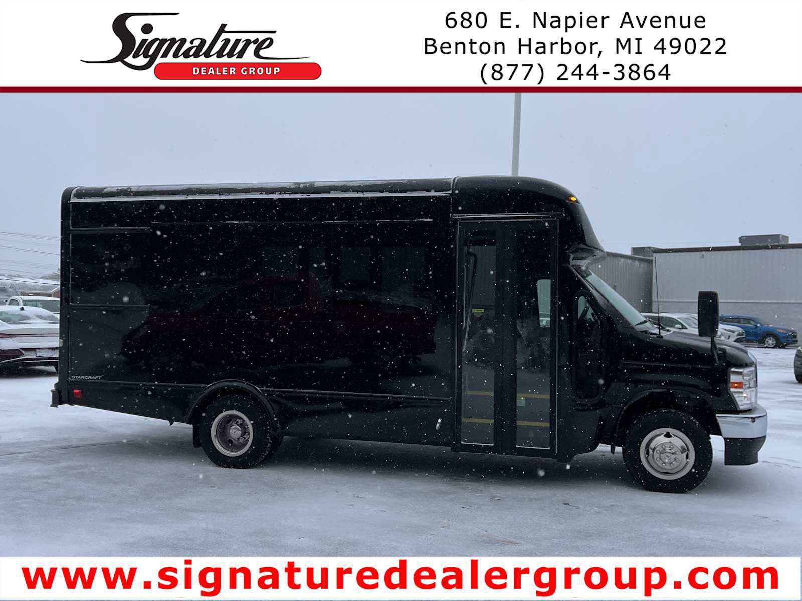 Used 2025 Ford E-450 and Econoline 450 Super Duty w/ Shuttle Bus Prep Package image 1