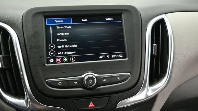 Used 2021 Chevrolet Equinox LT AWD/4WD image 22