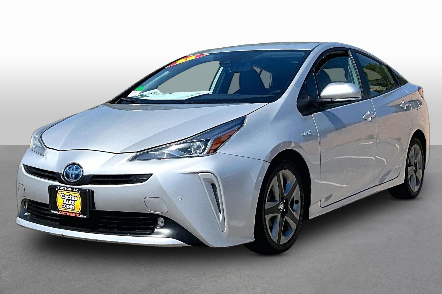 Used 2022 Toyota Prius XLE FWD video 1