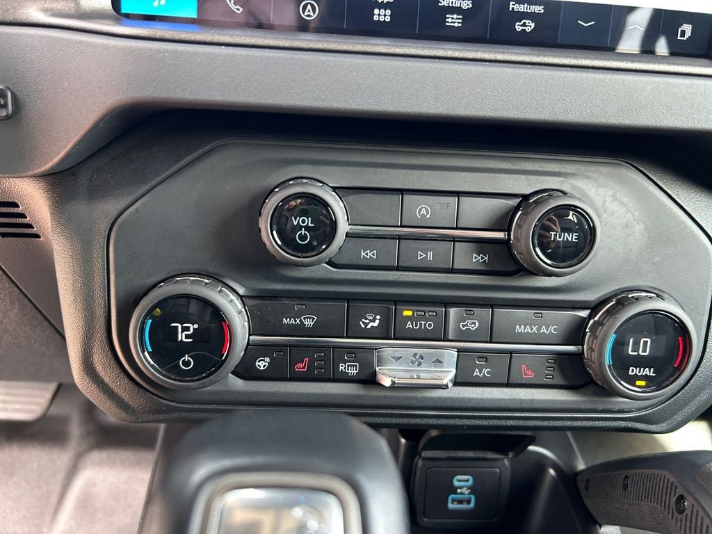Used 2025 Ford Bronco Badlands AWD/4WD image 37