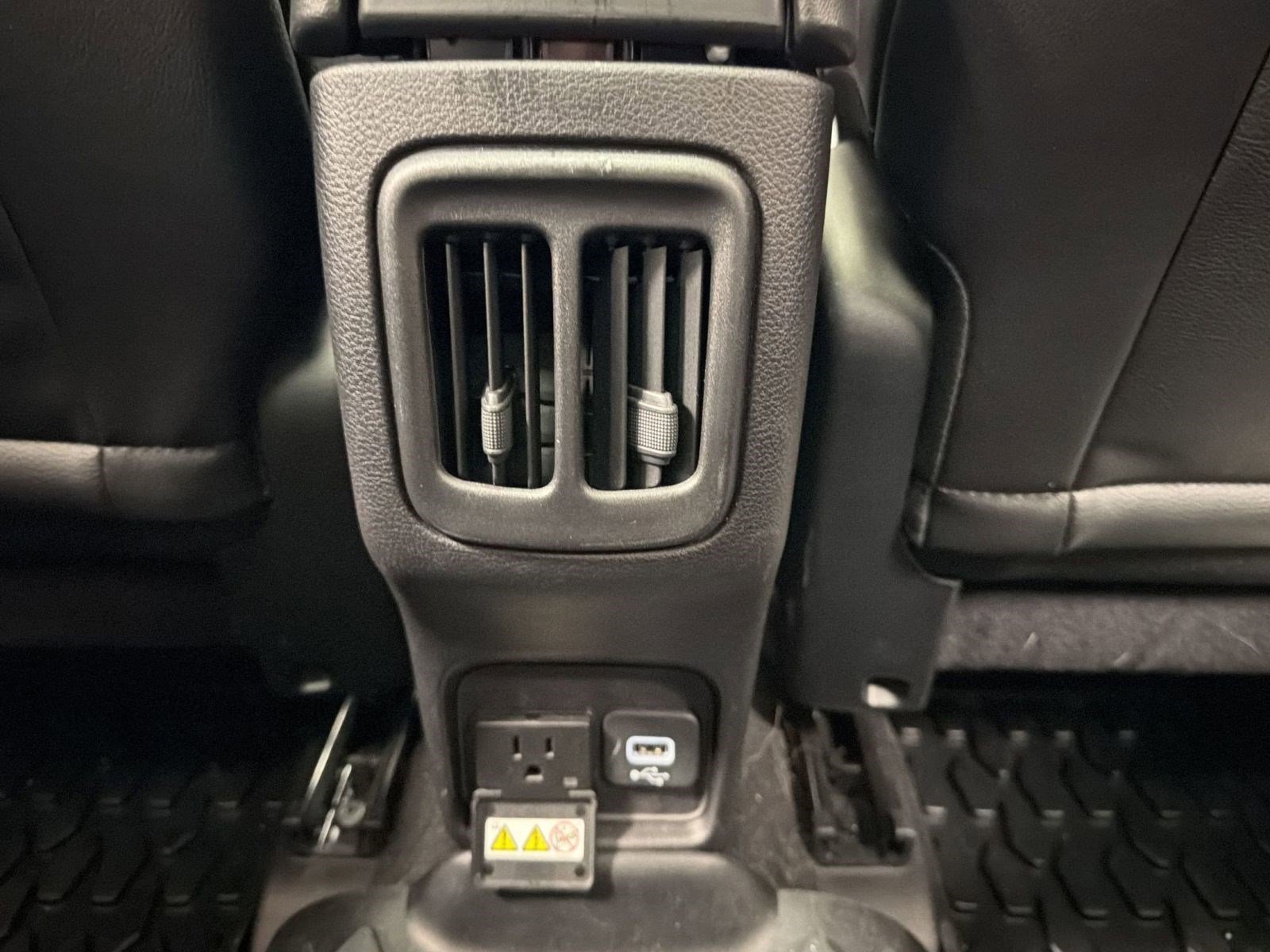 Used 2019 Jeep Compass Latitude w/ Popular Equipment Group AWD/4WD image 31