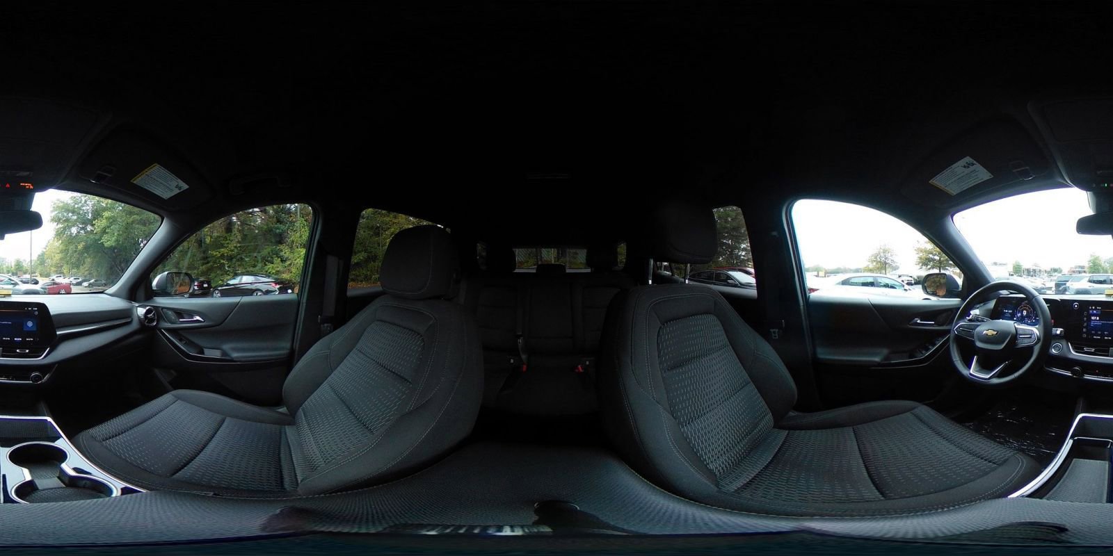 Used 2025 Chevrolet Equinox LT image 42