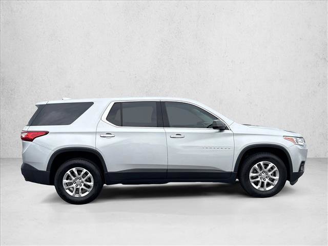 Used 2021 Chevrolet Traverse LS FWD image 4