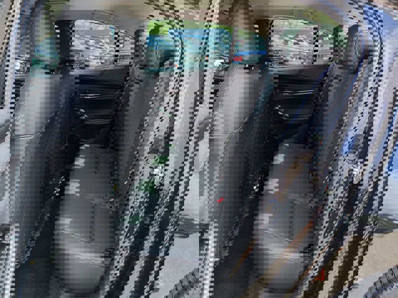 Used 2023 MAZDA MAZDA3 s image 14