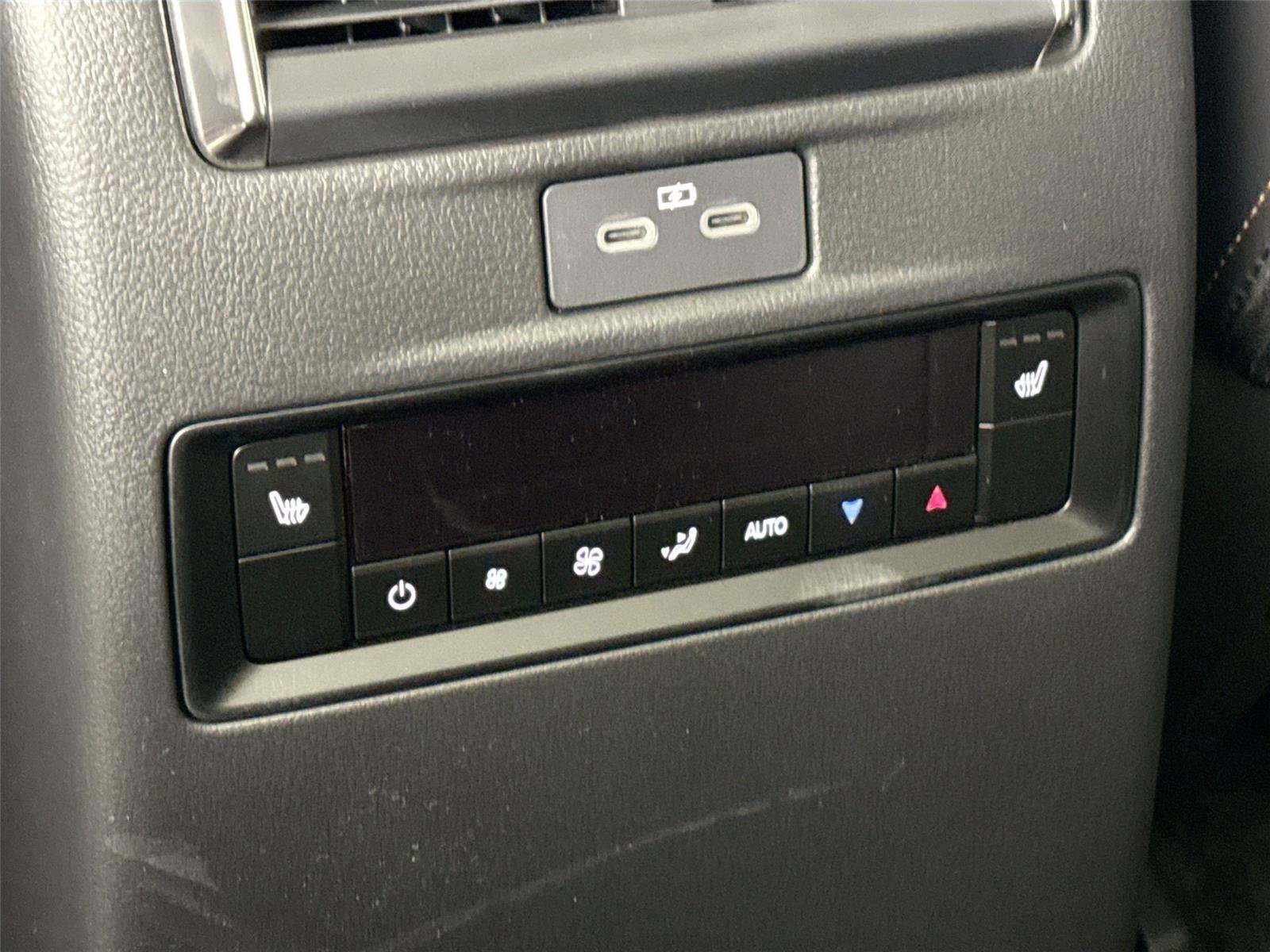 New 2026 MAZDA CX-90 3.3 Turbo w/ Premium Plus Pkg image 40