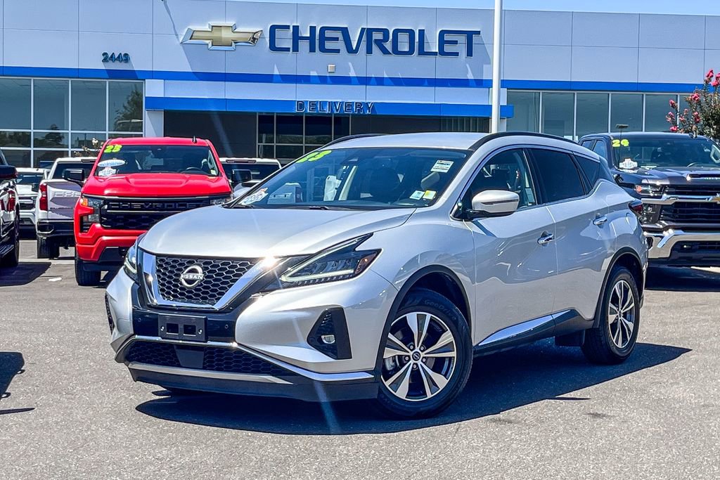 Used 2023 Nissan Murano SV