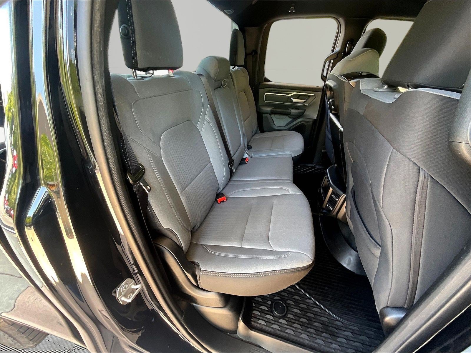 Used 2021 RAM 1500 Big Horn AWD/4WD image 24