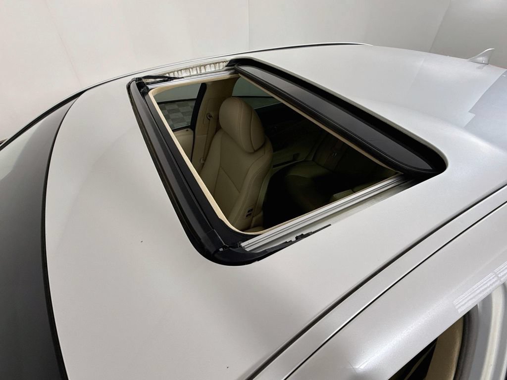 Used 2016 Lexus LS 460 L RWD image 23