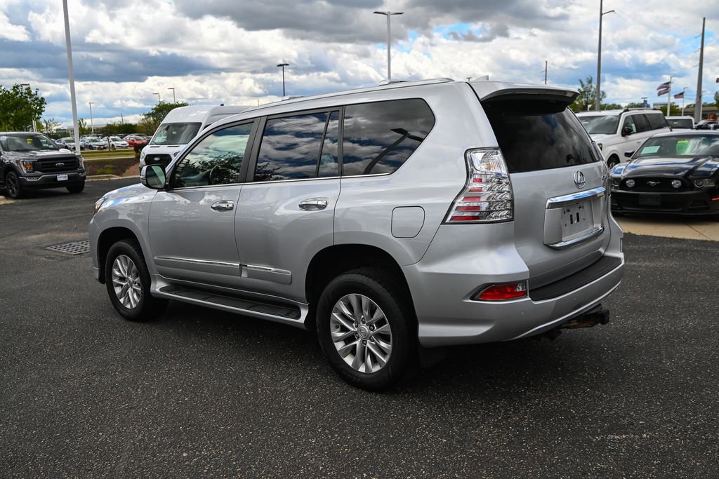 Used 2017 Lexus GX 460 Premium w/ Premium Package AWD/4WD image 6