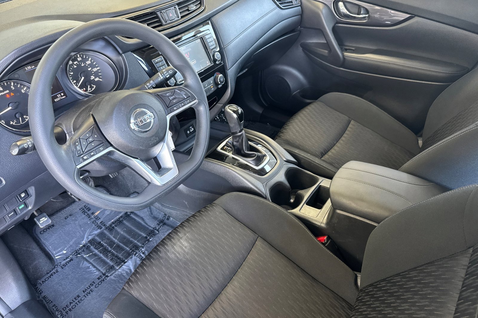 Used 2018 Nissan Rogue S image 9