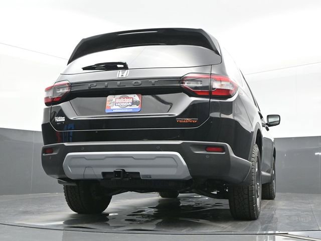 Certified 2025 Honda Pilot TrailSport image 25
