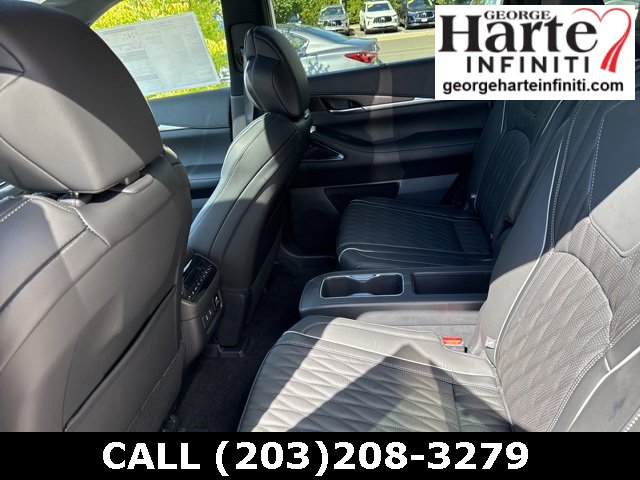 New 2026 INFINITI QX60 Autograph w/ Dark Cargo Package image 15