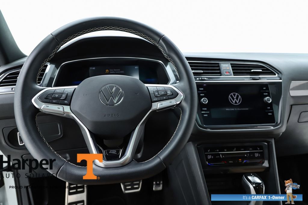 Used 2023 Volkswagen Tiguan SE R-Line image 20