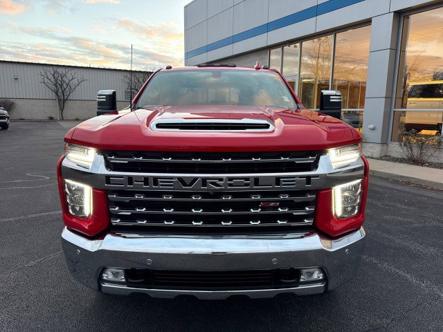 Used 2021 Chevrolet Silverado 3500 LTZ AWD/4WD image 9