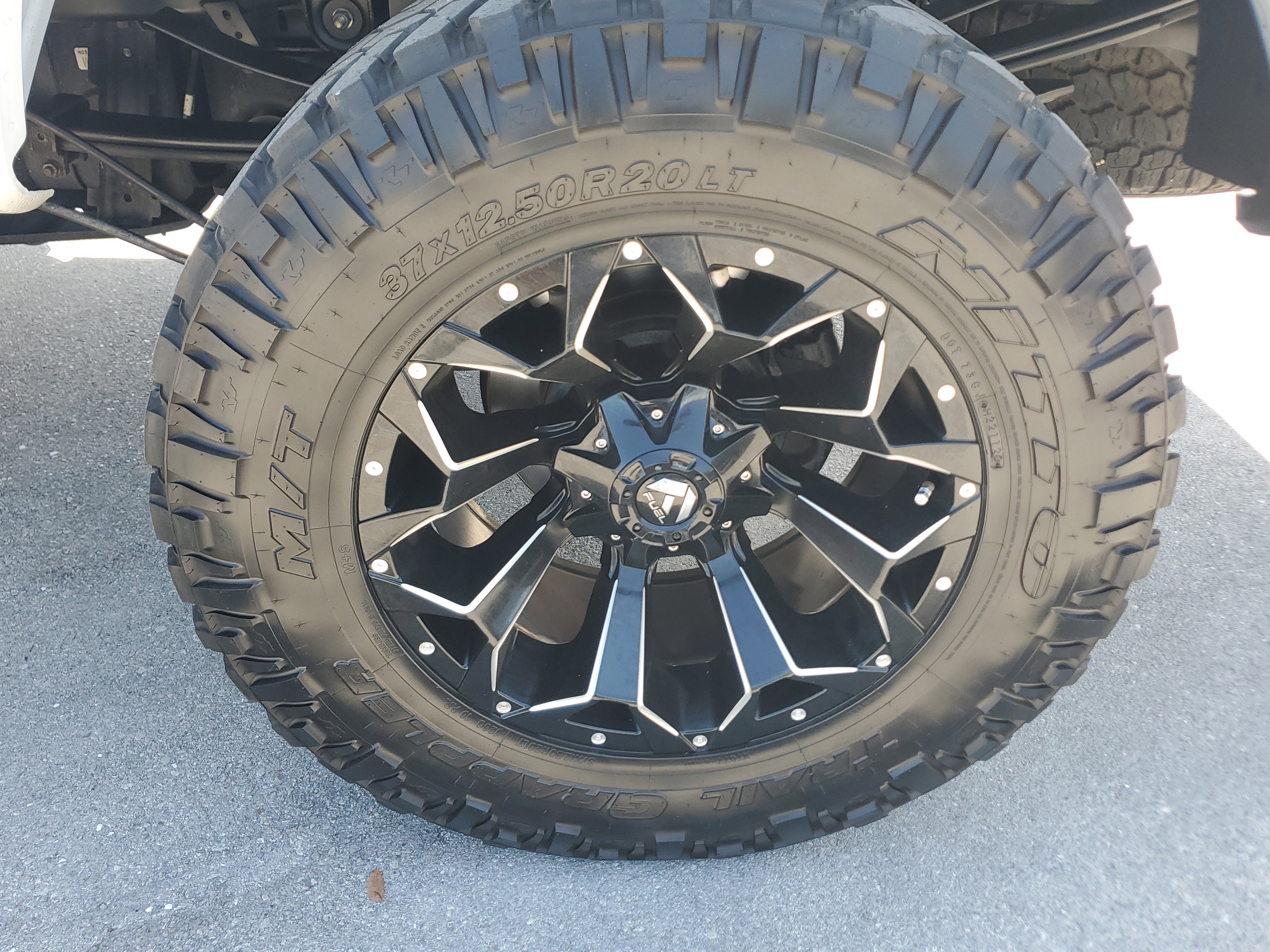 Used 2019 Ford F250 XLT w/ FX4 Off-Road Package AWD/4WD image 9