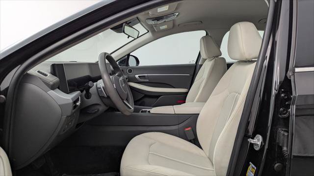 Used 2025 Hyundai Sonata SEL FWD image 14