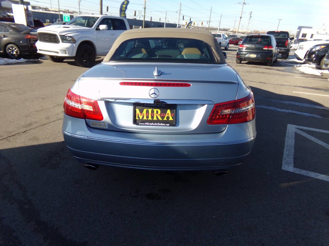 Used 2013 Mercedes-Benz E 350 E 350 2dr Convertible w/ Premium 2 Pkg image 3