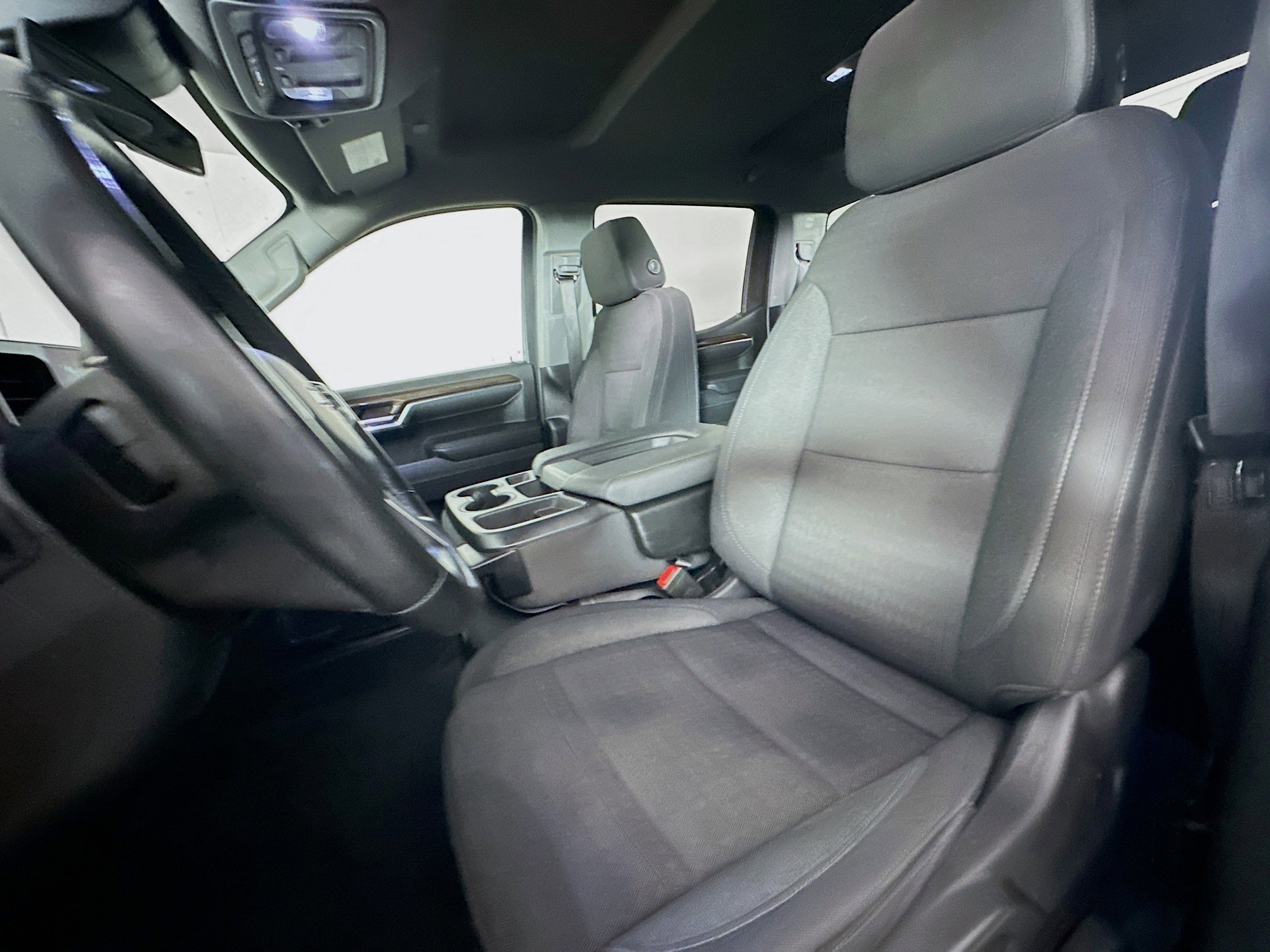 Used 2024 Chevrolet Silverado 1500 LT image 13