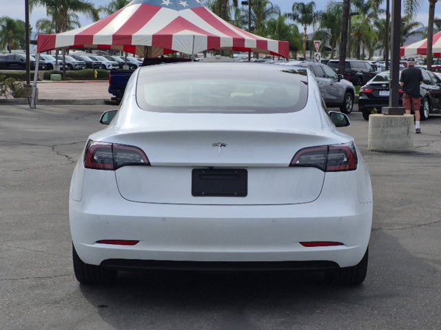 Used 2021 Tesla Model 3 Standard Range Plus RWD image 7