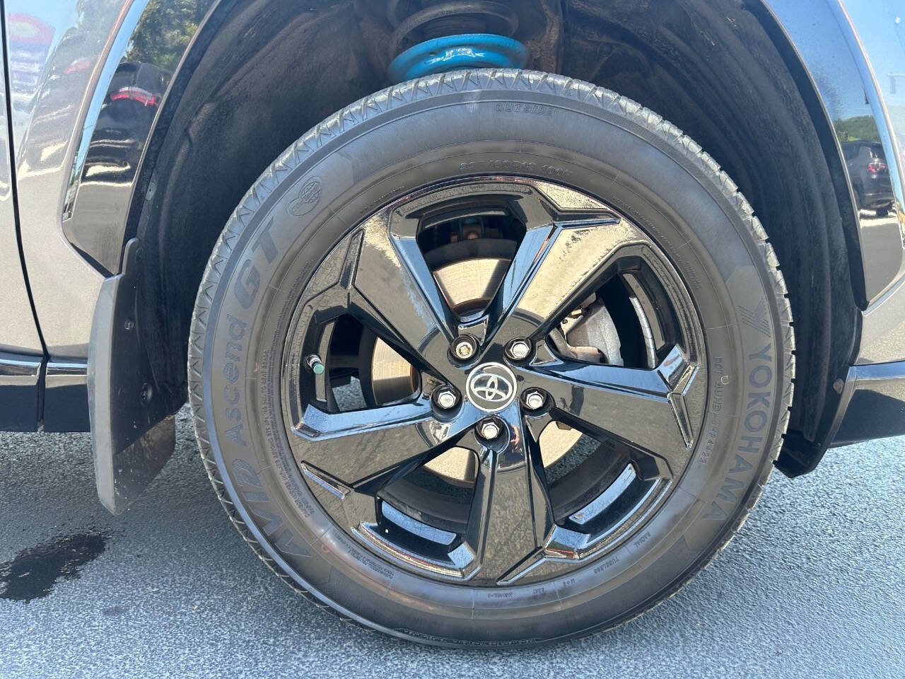 Used 2019 Toyota RAV4 XSE image 31