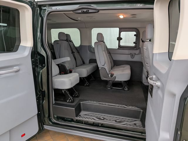 Certified 2018 Ford Transit 150 XLT RWD image 16