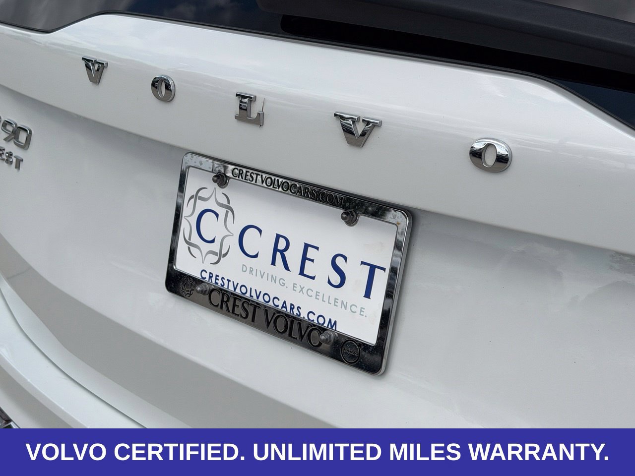 Certified 2025 Volvo XC90 B5 Core AWD/4WD image 11