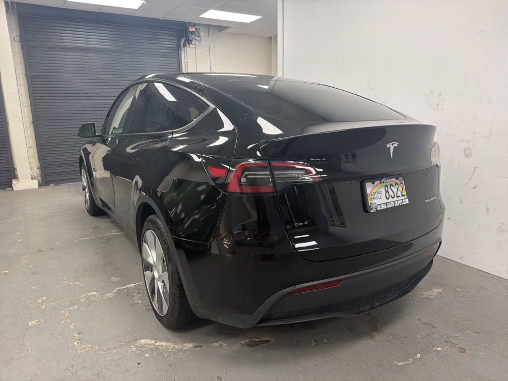 Used 2024 Tesla Model Y Long Range image 8