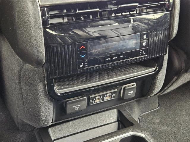 Used 2022 Jeep Wagoneer Series II image 15